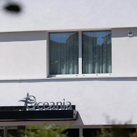Hotel Oceania