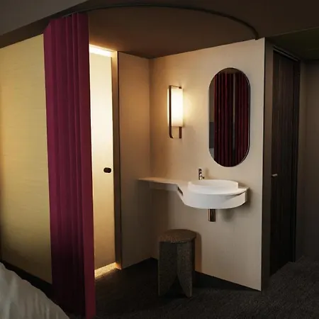 Hotel Oceania