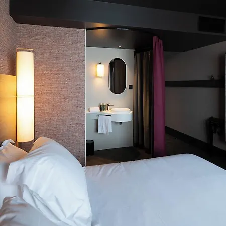 Oceania Hotel 3*